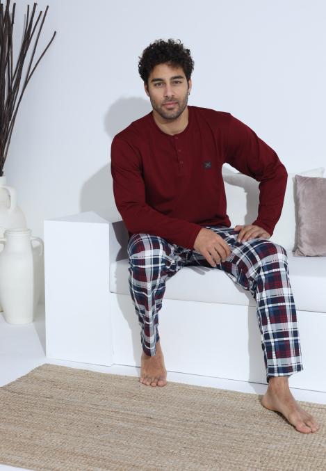 Pijama Barbati ,Maneca si Pantaloni Lungi,Culoare Rosu cu Alb,Engros